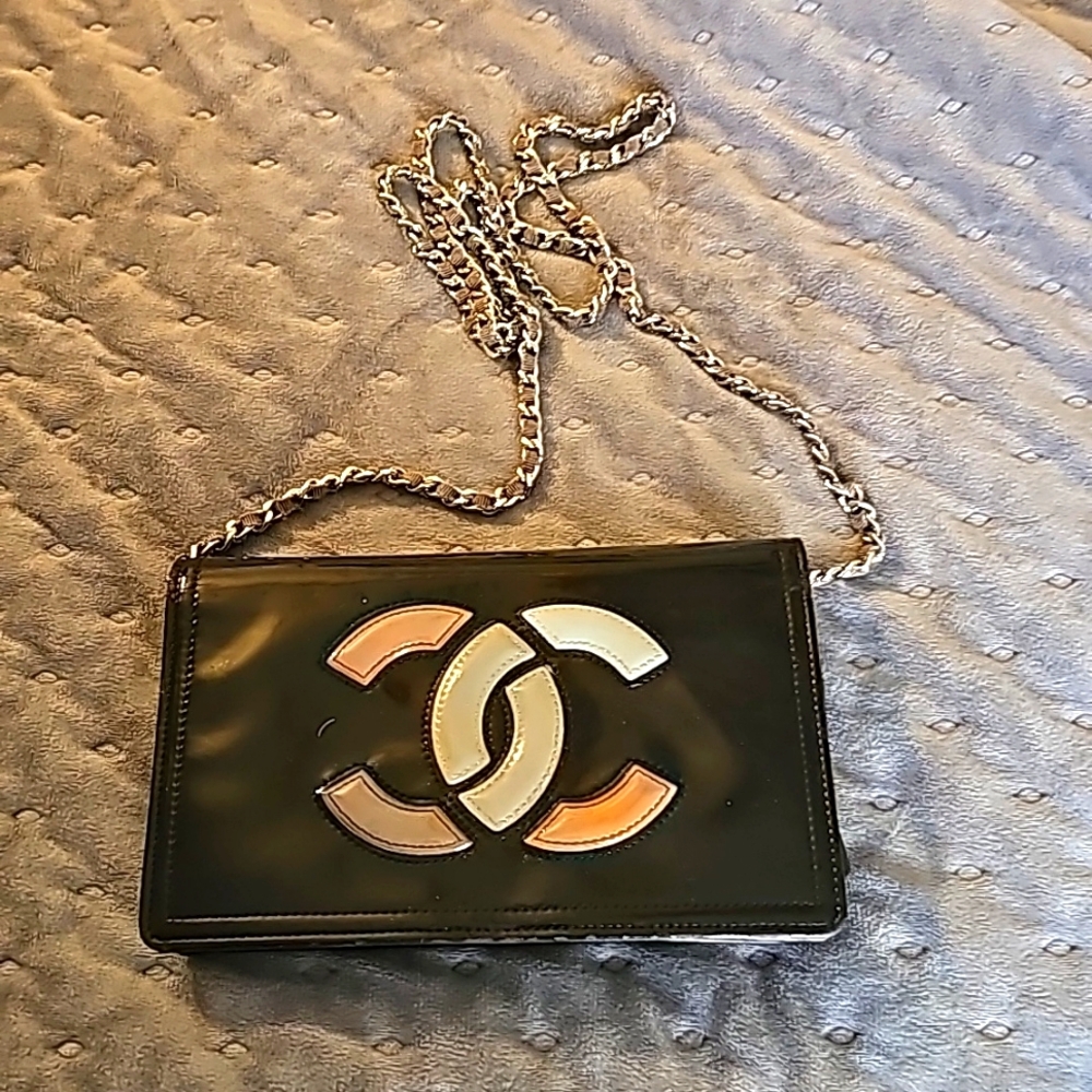 Chanel crossbody lipstick